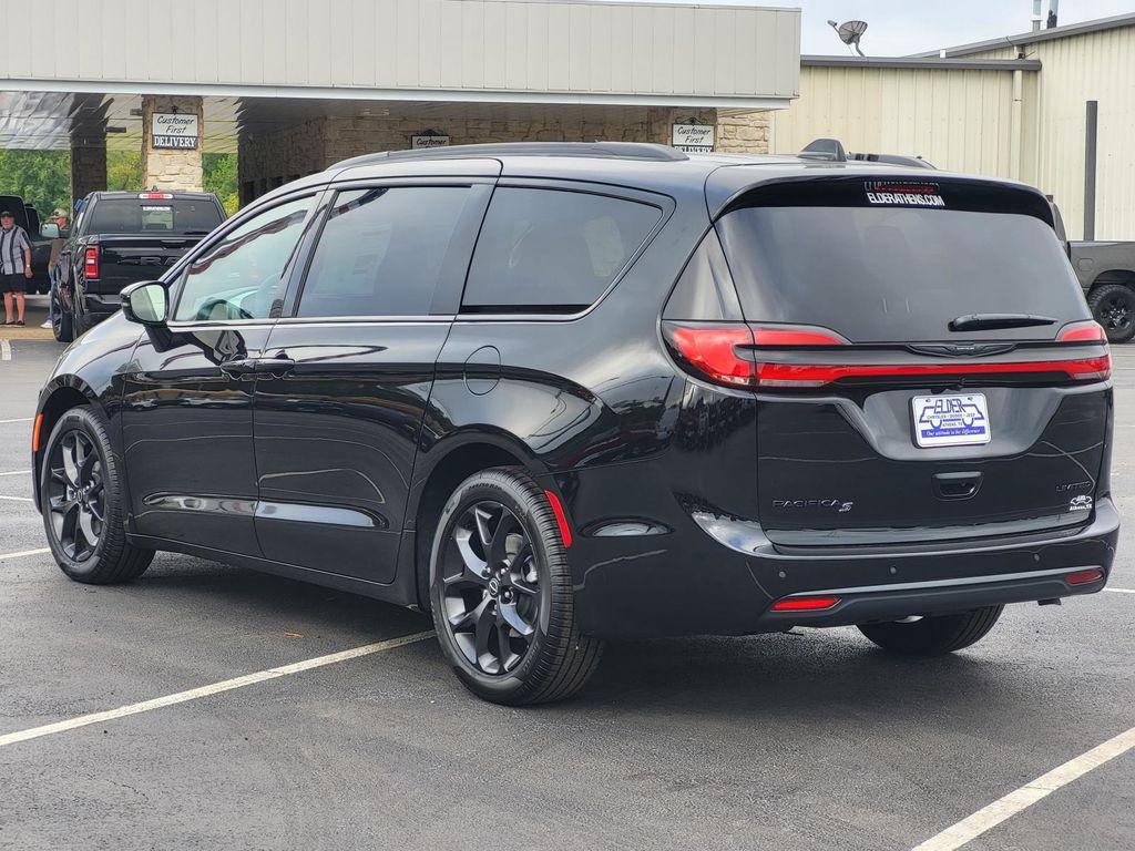 new 2026 Chrysler Pacifica car, priced at $53,815