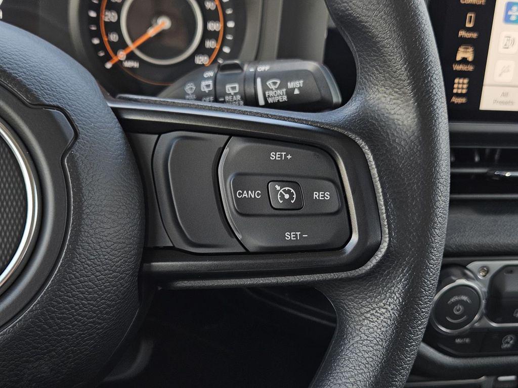 new 2026 Jeep Wrangler car, priced at $45,675