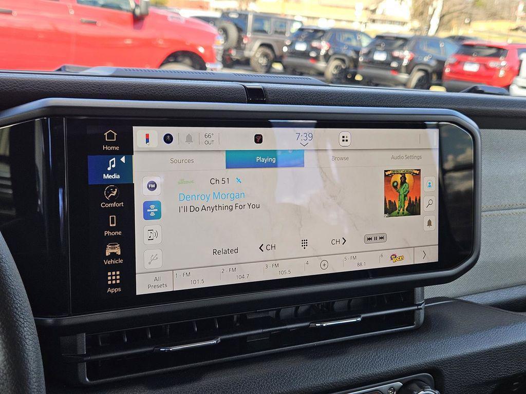 new 2026 Jeep Wrangler car, priced at $45,675