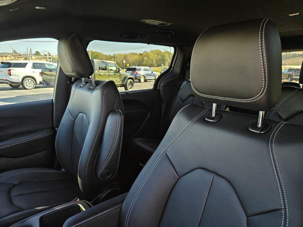new 2026 Chrysler Pacifica car, priced at $46,360
