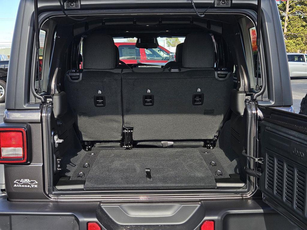 new 2026 Jeep Wrangler car, priced at $51,710