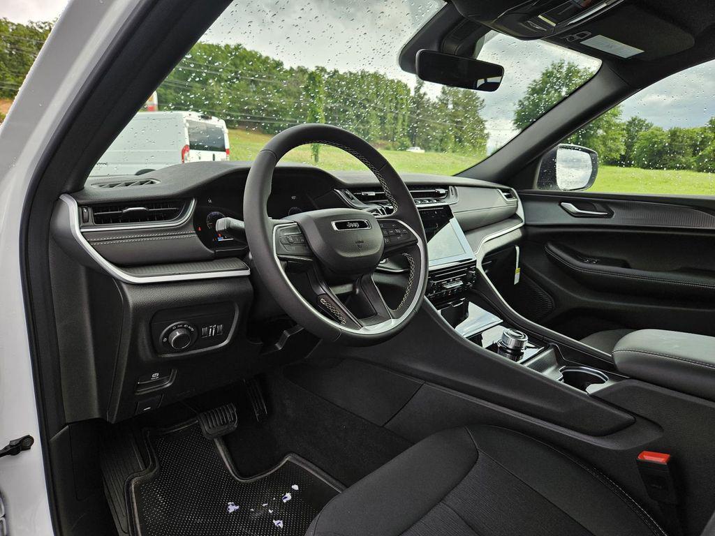 new 2026 Jeep Grand Cherokee L car, priced at $41,865
