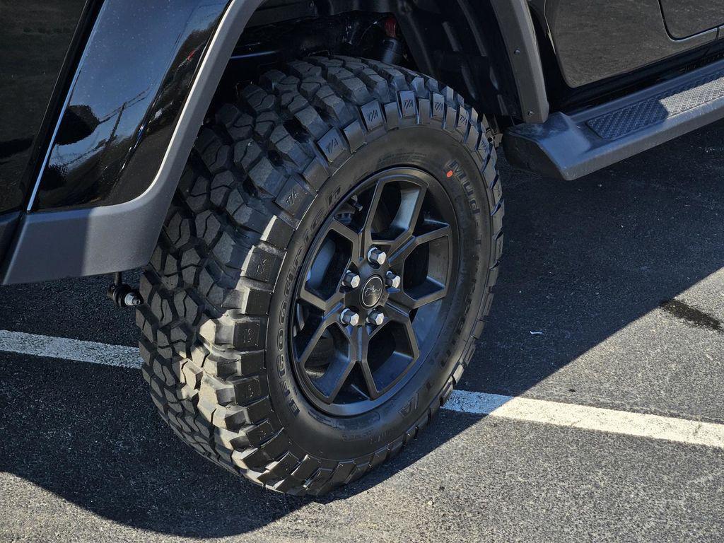 new 2026 Jeep Gladiator car, priced at $48,080