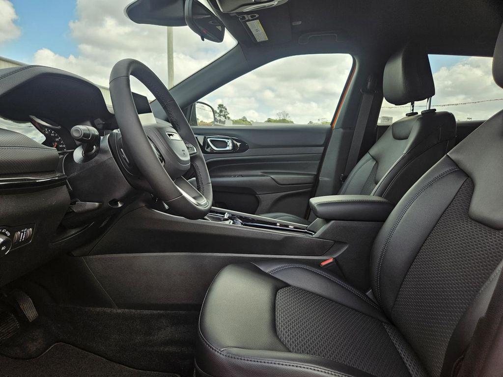 new 2026 Jeep Compass car, priced at $33,165