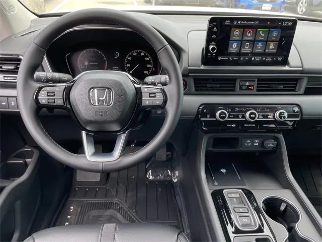 new 2025 Honda Pilot car, priced at $51,109
