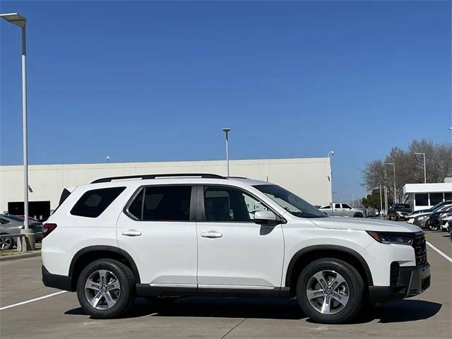 new 2026 Honda Pilot car, priced at $45,199