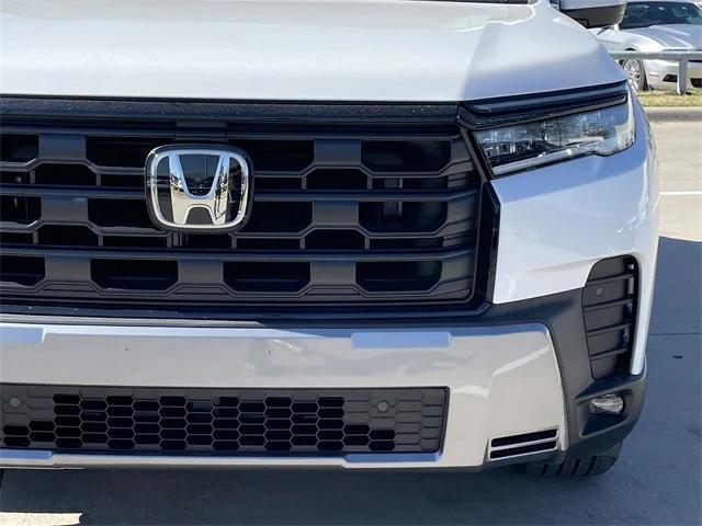 new 2026 Honda Pilot car, priced at $45,199
