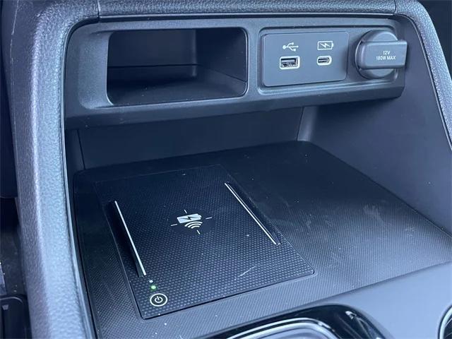 new 2025 Honda Pilot car, priced at $49,126