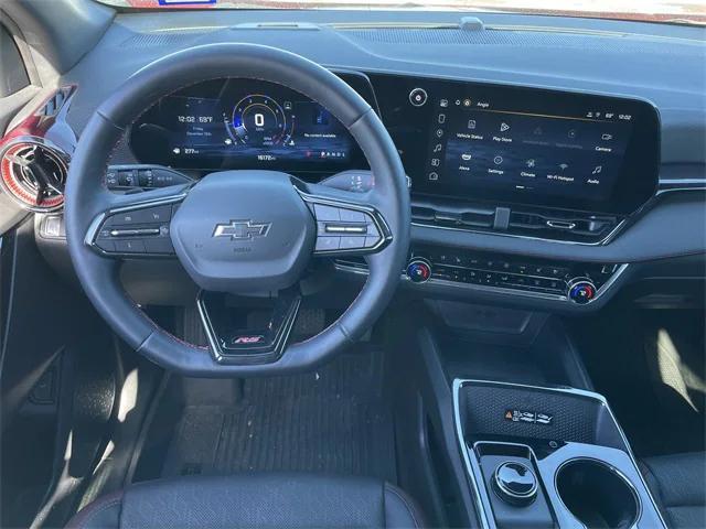 used 2025 Chevrolet Equinox car, priced at $28,888