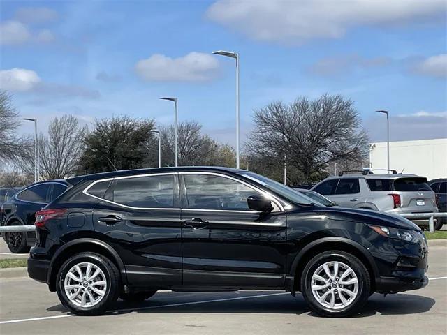 used 2020 Nissan Rogue Sport car, priced at $15,058