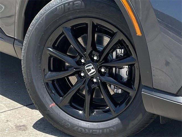 new 2026 Honda CR-V Hybrid car, priced at $37,989