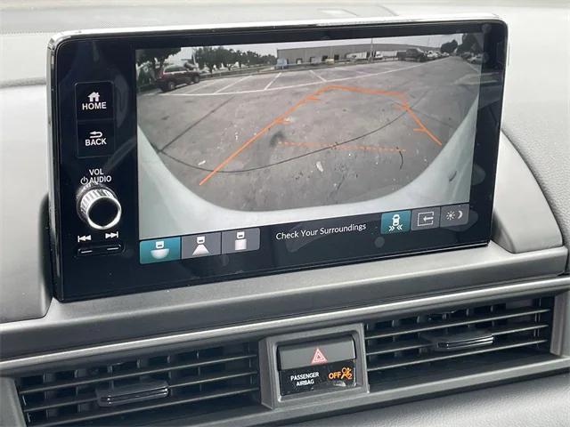 new 2025 Honda Pilot car, priced at $50,859