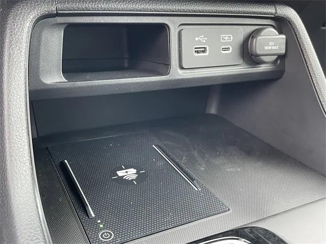 new 2025 Honda Pilot car, priced at $50,859