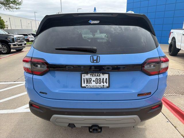 used 2025 Honda Pilot car, priced at $46,800