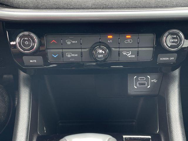 used 2025 Jeep Compass car, priced at $22,600