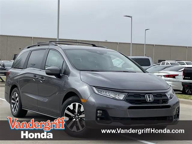 new 2026 Honda Odyssey car, priced at $44,017