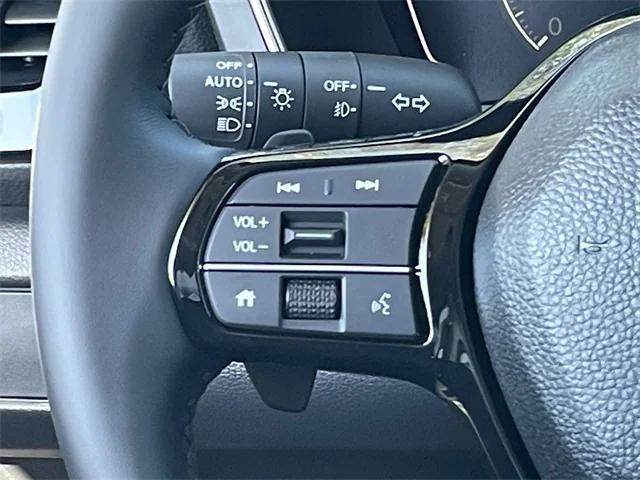 new 2025 Honda Pilot car, priced at $51,981