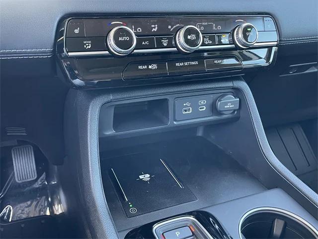 new 2025 Honda Pilot car, priced at $51,981