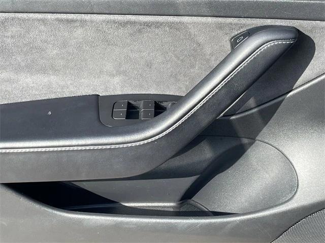 used 2022 Tesla Model 3 car, priced at $19,100