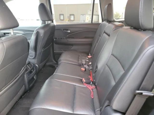 used 2021 Honda Pilot car, priced at $21,994