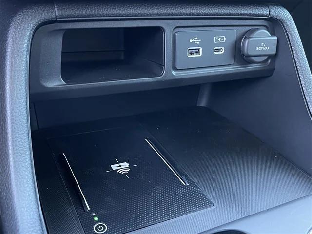 new 2025 Honda Pilot car, priced at $49,781