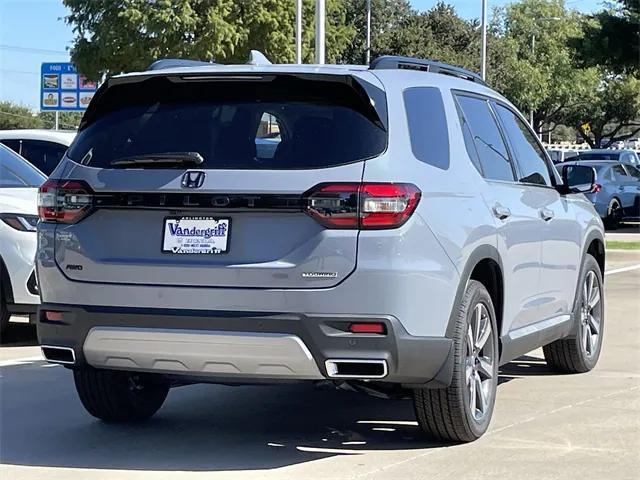 new 2025 Honda Pilot car, priced at $49,781