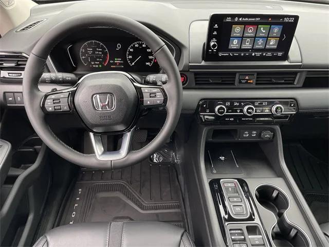 new 2025 Honda Pilot car, priced at $52,504