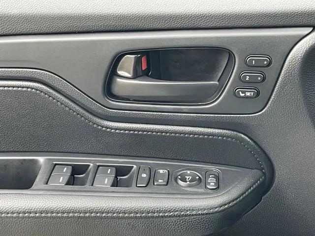 used 2024 Honda Odyssey car, priced at $38,235