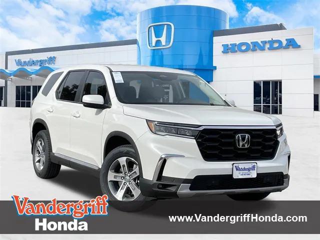 new 2025 Honda Pilot car, priced at $43,486