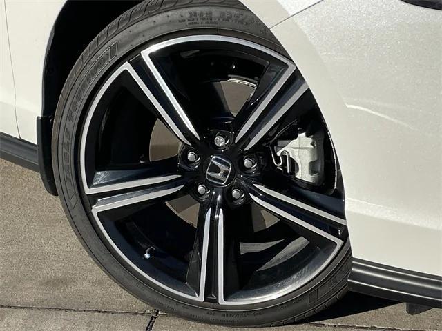 used 2025 Honda Accord Hybrid car, priced at $28,125