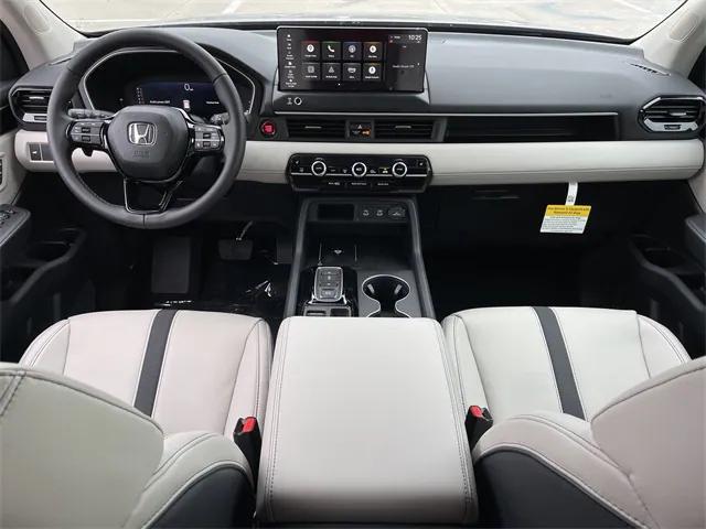new 2026 Honda Pilot car, priced at $44,744