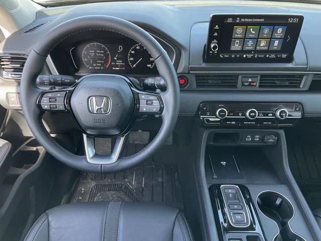 new 2025 Honda Pilot car, priced at $46,951