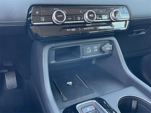 new 2025 Honda Pilot car, priced at $46,579