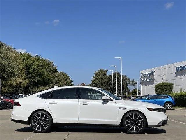 new 2025 Honda Accord Hybrid car, priced at $39,574