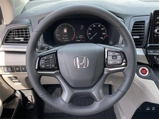 new 2026 Honda Odyssey car, priced at $43,877