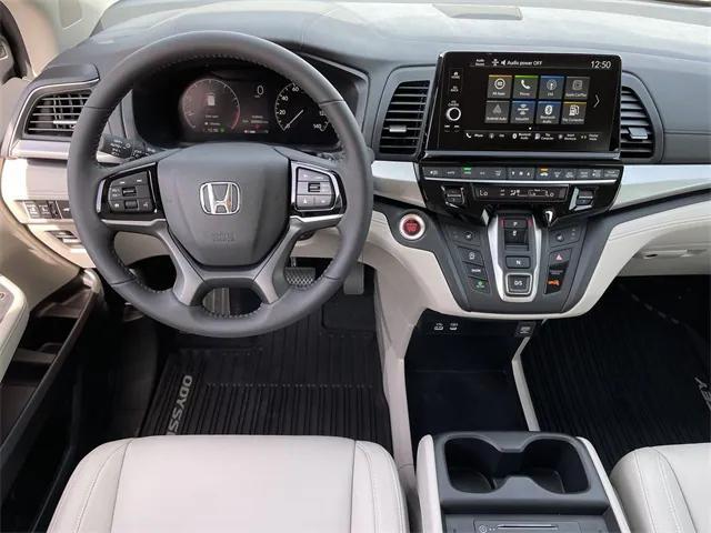 new 2026 Honda Odyssey car, priced at $43,877