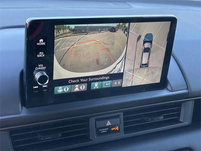 new 2025 Honda Pilot car, priced at $50,061