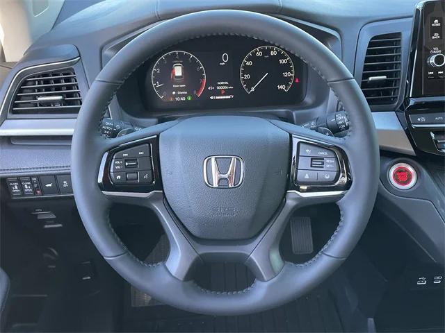 new 2026 Honda Odyssey car, priced at $43,877