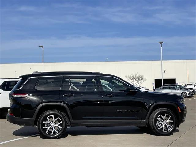 used 2025 Jeep Grand Cherokee L car, priced at $37,995