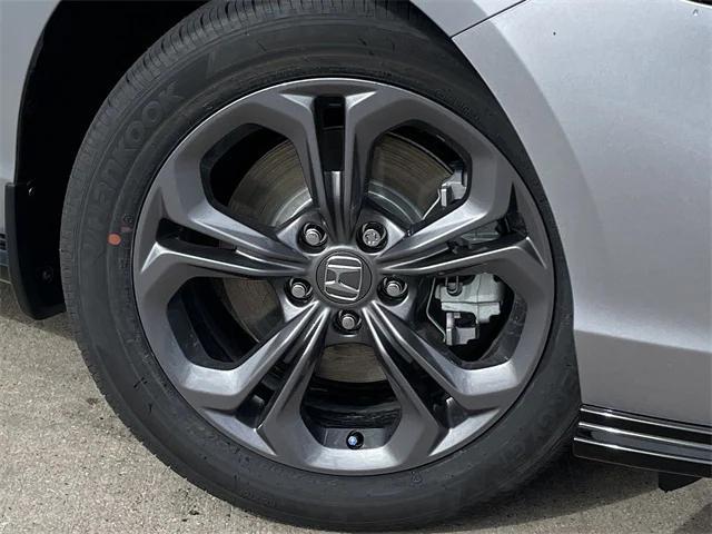 new 2026 Honda Accord Hybrid car, priced at $36,290