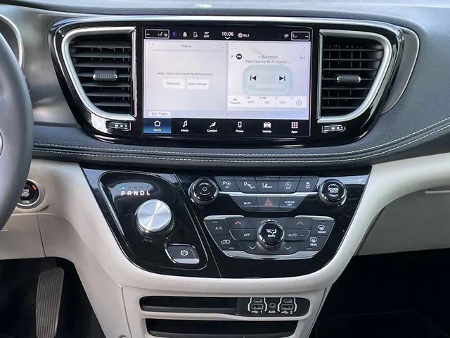 used 2024 Chrysler Pacifica car, priced at $22,935