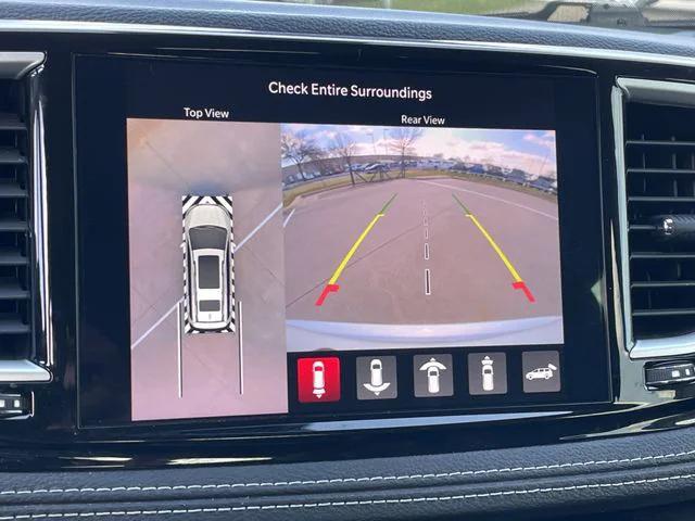 used 2024 Chrysler Pacifica car, priced at $22,935