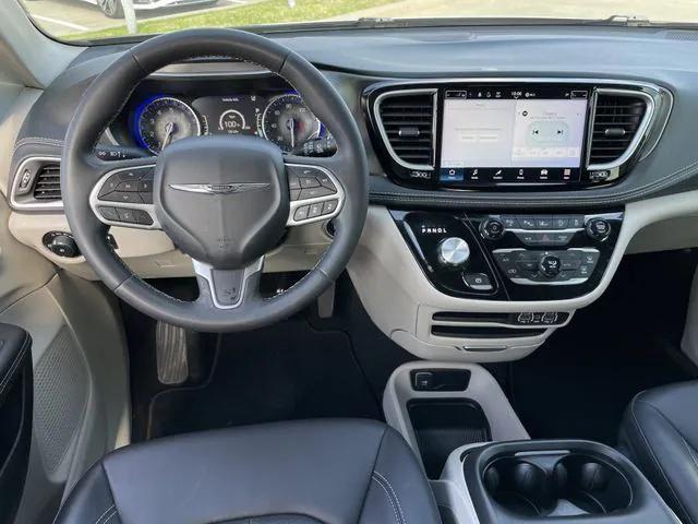used 2024 Chrysler Pacifica car, priced at $22,935