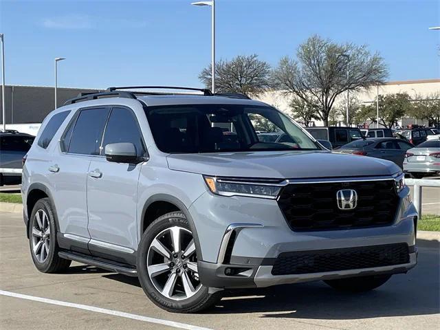 used 2023 Honda Pilot car, priced at $40,699