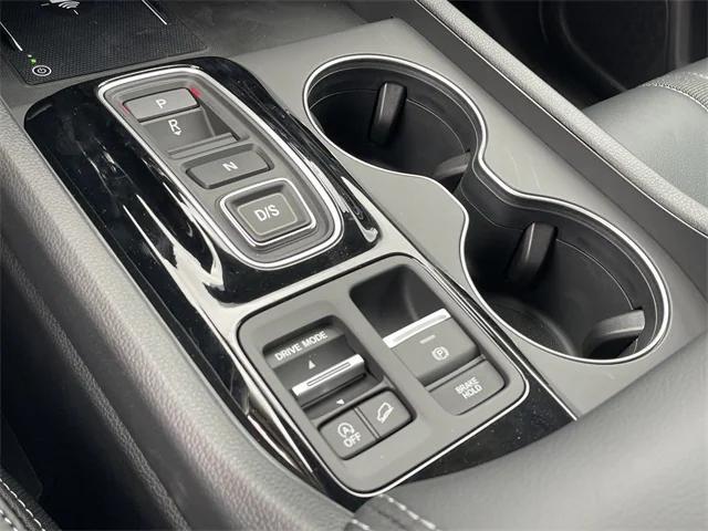 new 2025 Honda Pilot car, priced at $46,542