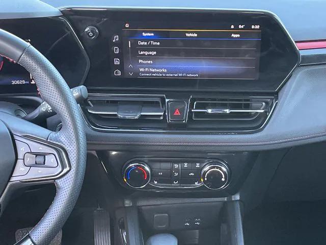 used 2024 Chevrolet TrailBlazer car, priced at $24,319