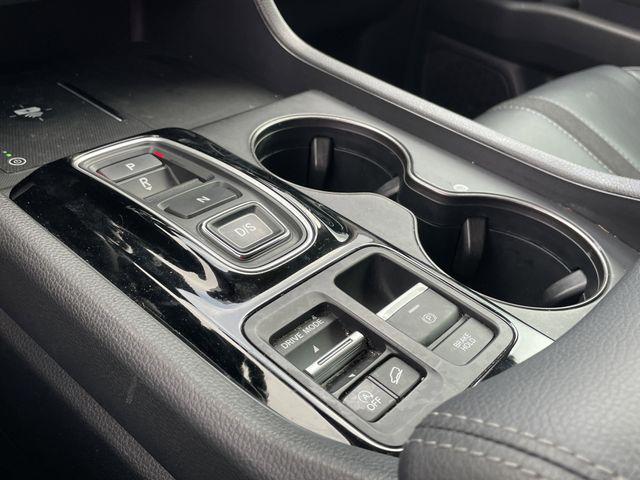 used 2024 Honda Pilot car, priced at $37,830