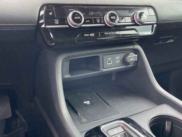 used 2024 Honda Pilot car, priced at $37,830