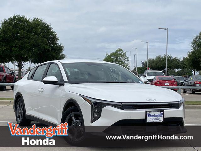 used 2025 Kia K4 car, priced at $21,815