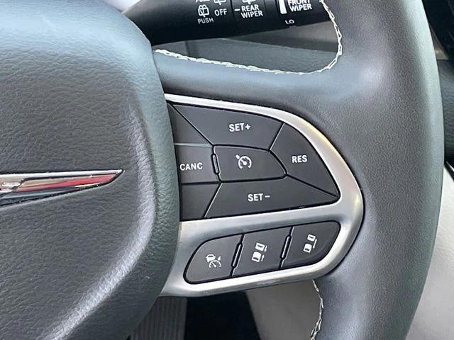 used 2023 Chrysler Pacifica car, priced at $22,819